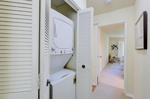 1982 Fairlee Drive, Encinitas, CA 92024