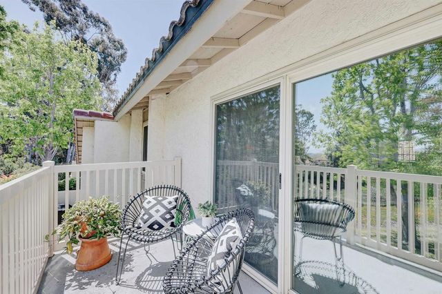 1982 Fairlee Drive, Encinitas, CA 92024