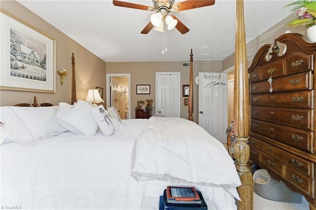 2229 New Garden Road, Greensboro, NC 27410