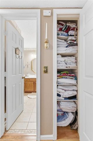 2229 New Garden Road, Greensboro, NC 27410