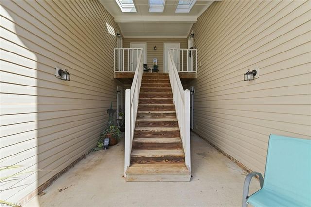 2229 New Garden Road, Greensboro, NC 27410