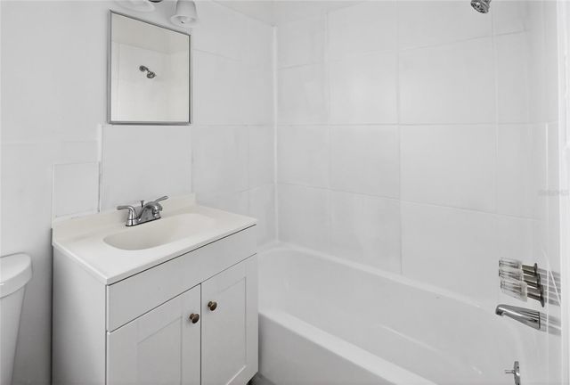 1232 WOODLAND AVENUE, Lakeland, FL 33801