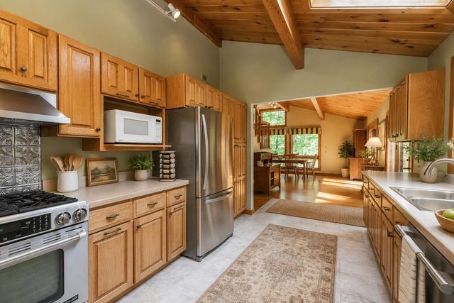 20 Jay Drive, Rindge, NH 03461