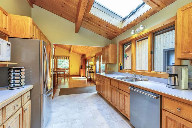 20 Jay Drive, Rindge, NH 03461