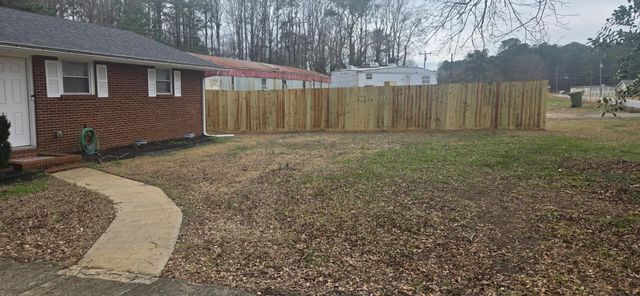 438 E Junior High Rd, Gaffney, SC 29340