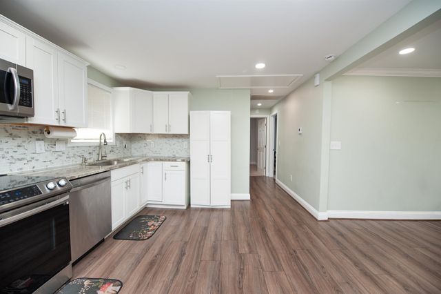 438 E Junior High Rd, Gaffney, SC 29340