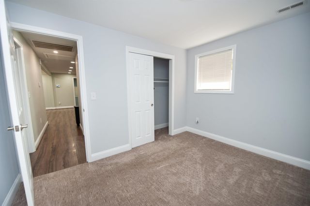 438 E Junior High Rd, Gaffney, SC 29340