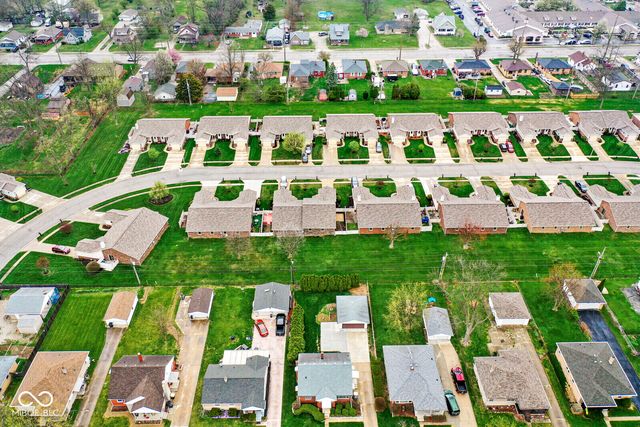 2021 Ticen Court, Beech Grove, IN 46107