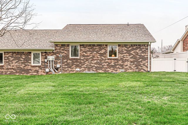 2021 Ticen Court, Beech Grove, IN 46107