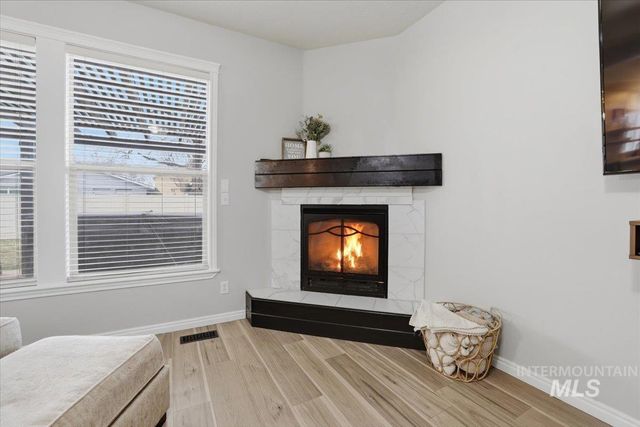 1579 E Ionia St, Meridian, ID 83642