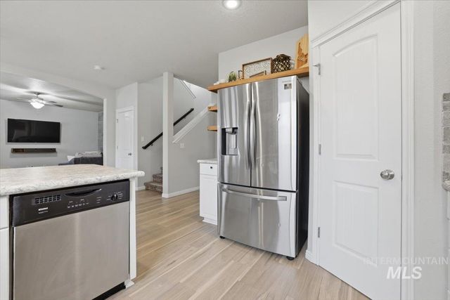 1579 E Ionia St, Meridian, ID 83642