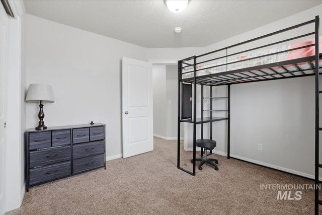 1579 E Ionia St, Meridian, ID 83642