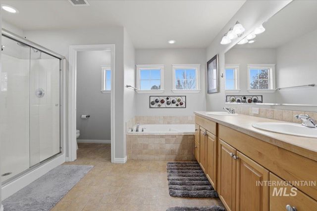 1579 E Ionia St, Meridian, ID 83642