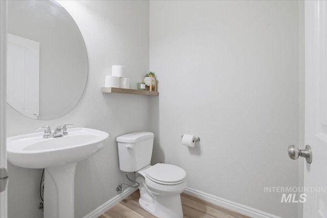 1579 E Ionia St, Meridian, ID 83642