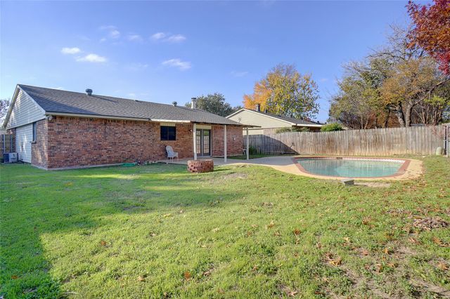 1600 Whittenburg Drive, Fort Worth, TX 76134
