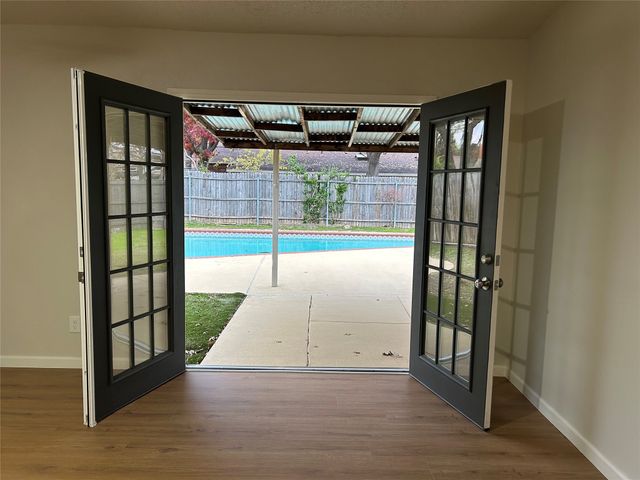 1600 Whittenburg Drive, Fort Worth, TX 76134