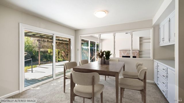 753 Nebraska Dr, Santa Rosa, CA 95405