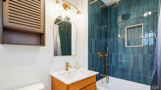 753 Nebraska Dr, Santa Rosa, CA 95405