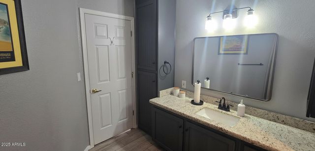 1502 S PROSPECTORS Road, Apache Junction, AZ 85119