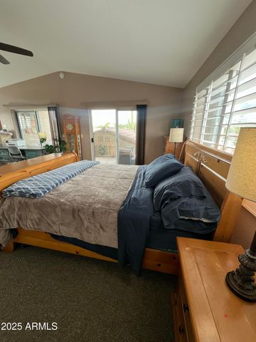 1502 S PROSPECTORS Road, Apache Junction, AZ 85119