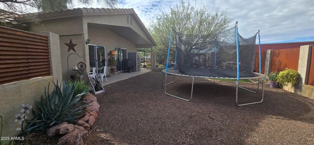 1502 S PROSPECTORS Road, Apache Junction, AZ 85119
