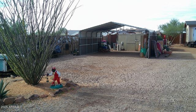 1502 S PROSPECTORS Road, Apache Junction, AZ 85119