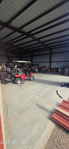 1502 S PROSPECTORS Road, Apache Junction, AZ 85119