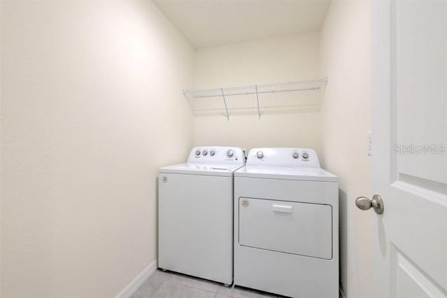 2785 GARDINER LANE, Zephyrhills, FL 33541