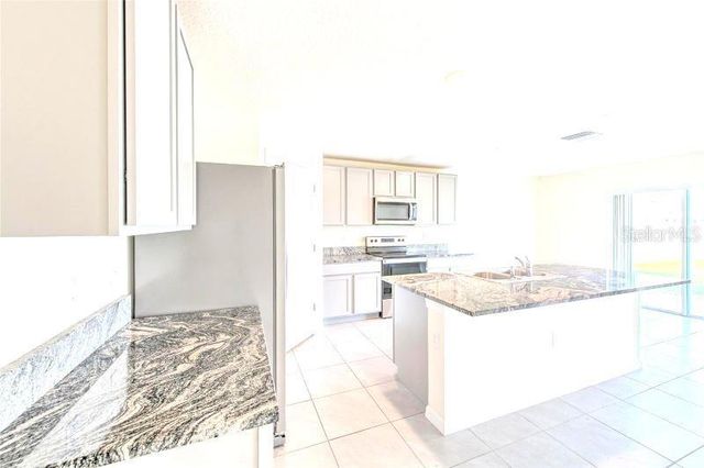 2785 GARDINER LANE, Zephyrhills, FL 33541