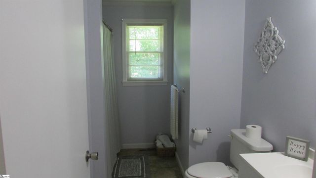 1071 Bethel Church Road, Laurens, SC 29360