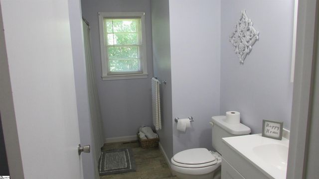1071 Bethel Church Road, Laurens, SC 29360