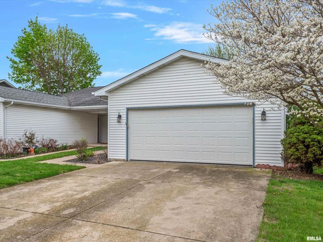 2424 Neil Street, Springfield, IL 62707