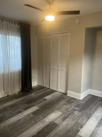 Tuttle Street, Carlsbad, CA 92008