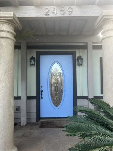 Tuttle Street, Carlsbad, CA 92008