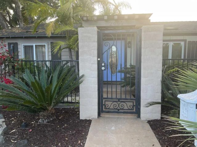 Tuttle Street, Carlsbad, CA 92008