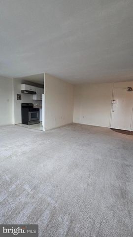 1200 S ARLINGTON RIDGE RD #403, Arlington, VA 22202