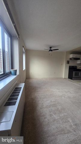 1200 S ARLINGTON RIDGE RD #403, Arlington, VA 22202