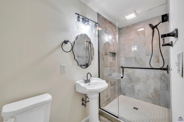 202 John Cobb Road, Hawkinsville, GA 31036