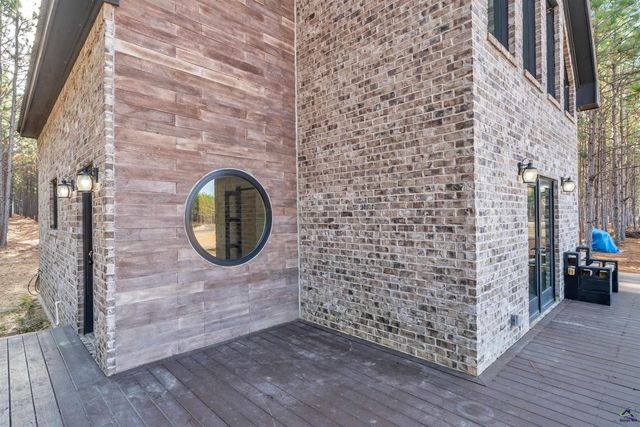 202 John Cobb Road, Hawkinsville, GA 31036