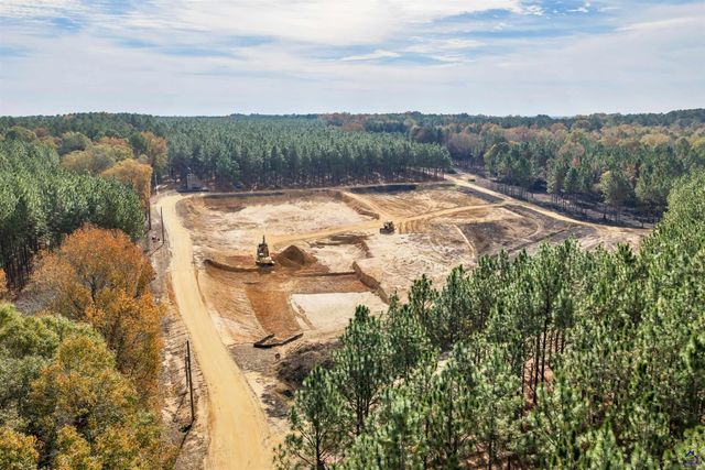 202 John Cobb Road, Hawkinsville, GA 31036