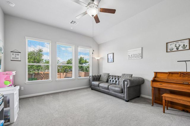 2805 Mossy Springs DR, Leander, TX 78641
