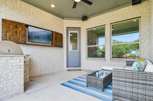 2805 Mossy Springs DR, Leander, TX 78641