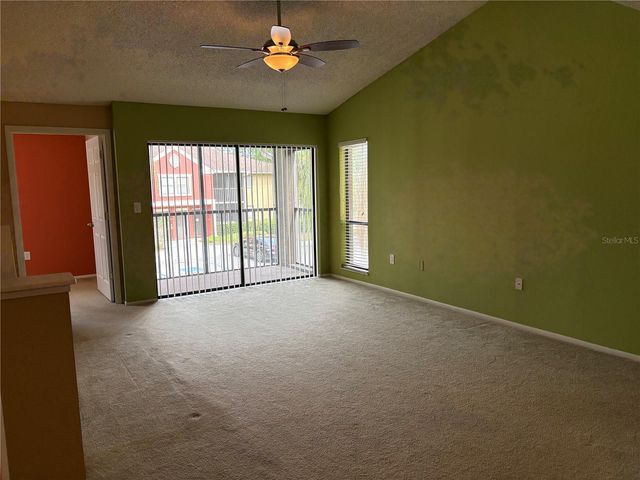 5576 BAYWATER DRIVE 5576, Tampa, FL 33615