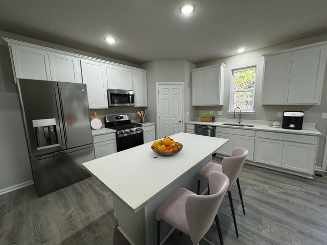 821 James Avenue, Belleville, WI 53508