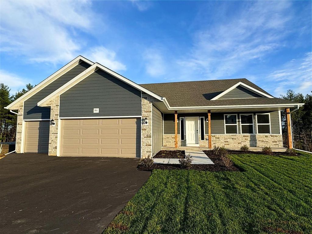821 James Avenue, Belleville, WI 53508