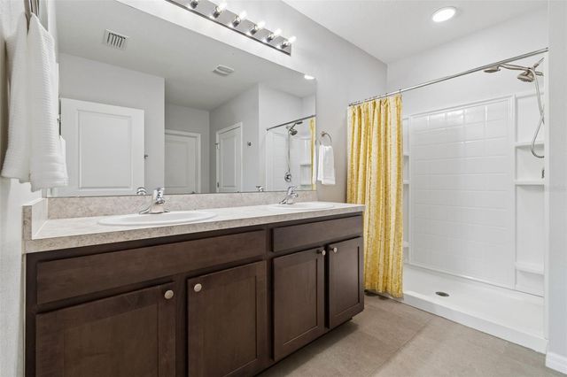 10004 WARM STONE STREET, Thonotosassa, FL 33592