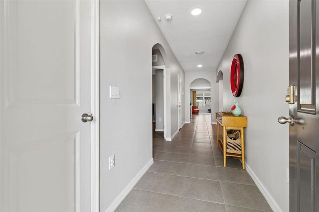 10004 WARM STONE STREET, Thonotosassa, FL 33592