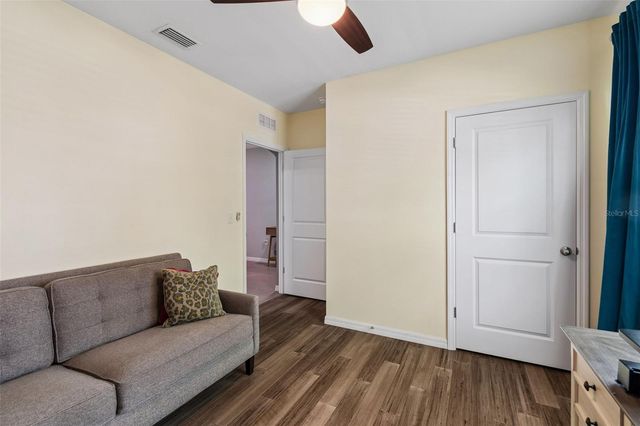 10004 WARM STONE STREET, Thonotosassa, FL 33592