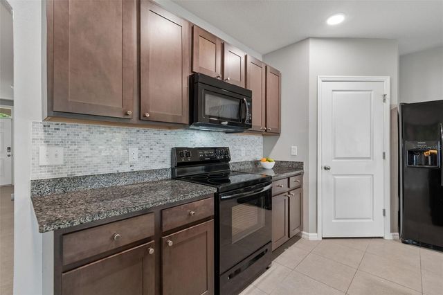 10004 WARM STONE STREET, Thonotosassa, FL 33592