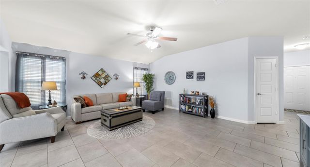 113 Screech Owl DR, Kyle, TX 78640